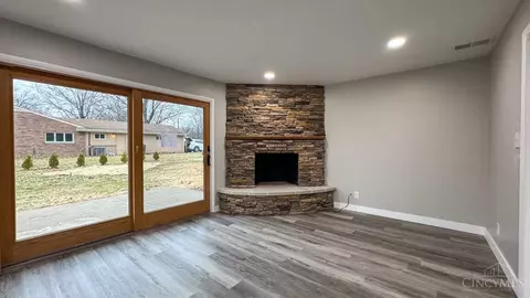 Living - 9651 Beech Dr, Cincinnati, OH 45231 photo 2 of 2