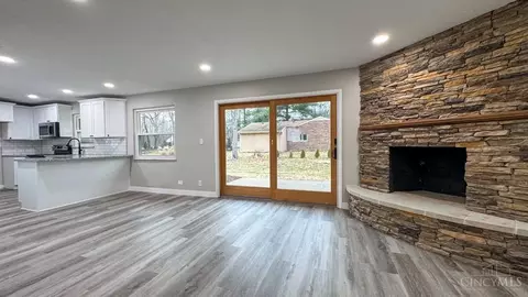 Living - 9651 Beech Dr, Cincinnati, OH 45231 photo 1 of 2