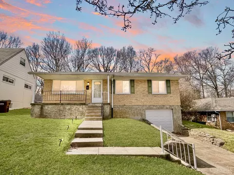 357 Robben Ln, Cincinnati, OH 45238
