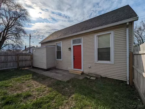 10 Ludlow Pl, Saint Bernard, OH 45217