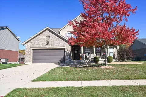 10777 Carolina Pines Dr, Harrison, OH 45030