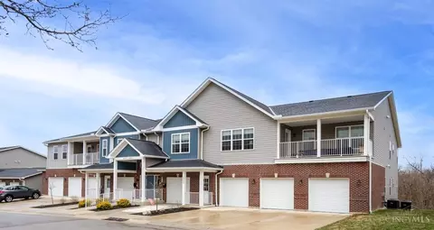 3477 Chestnut Park Ln, Cleves, OH 45002