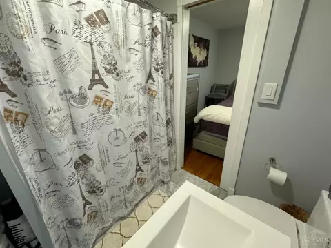 11070 Oak Ave, Blue Ash, OH 45242 photo 16