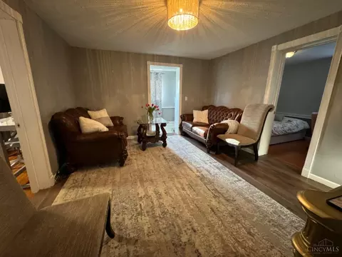 11070 Oak Ave, Blue Ash, OH 45242 photo 8