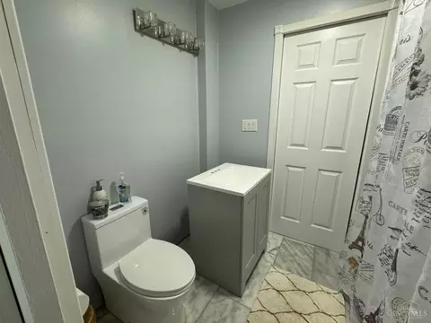 11070 Oak Ave, Blue Ash, OH 45242 photo 19