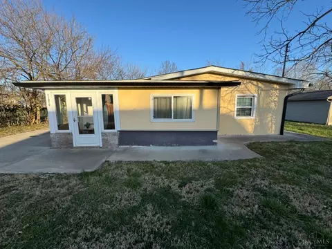11070 Oak Ave, Blue Ash, OH 45242