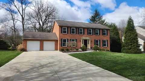 3282 S Cove Ct, Maineville, OH 45039