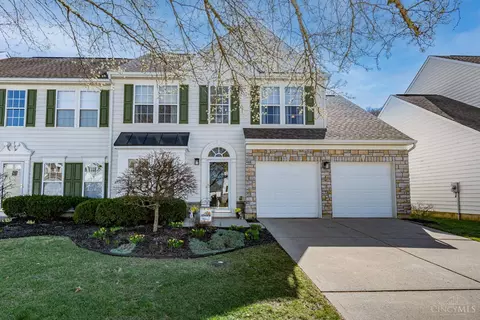 7121 Thorndale Ln, Newtown, OH 45244