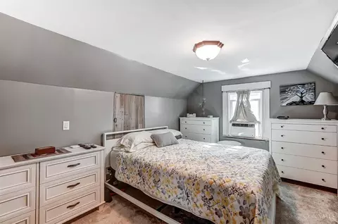 Bedroom - 214 Wright St, Blanchester, OH 45107 photo 3 of 5