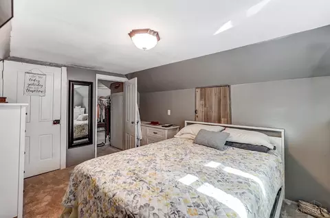 Bedroom - 214 Wright St, Blanchester, OH 45107 photo 4 of 5