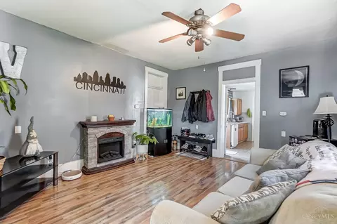 Living - 214 Wright St, Blanchester, OH 45107 photo 4 of 5