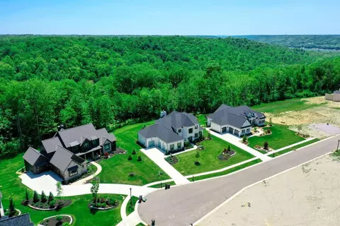 View/Area - 464 Stags Run, Cincinnati, OH 45255 photo 3 of 8