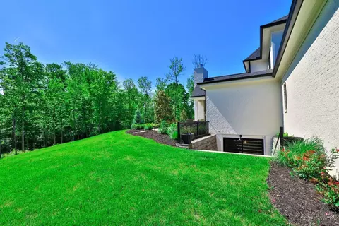 Exterior - 464 Stags Run, Cincinnati, OH 45255 photo 11 of 16
