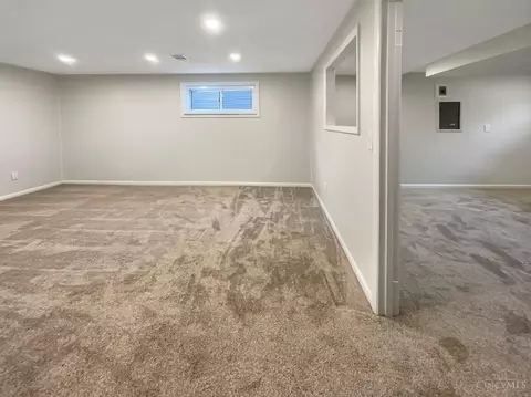 Bedroom - 9627 Trafford Ct, Cincinnati, OH 45231 photo 2 of 2