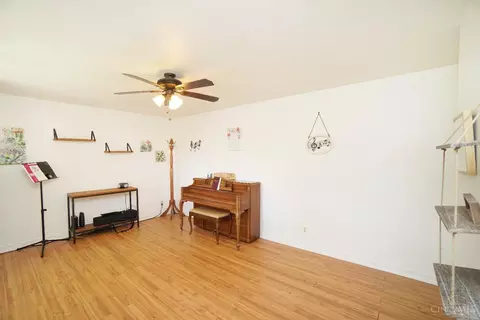 9282 Long Ln, Cincinnati, OH 45231 photo 20