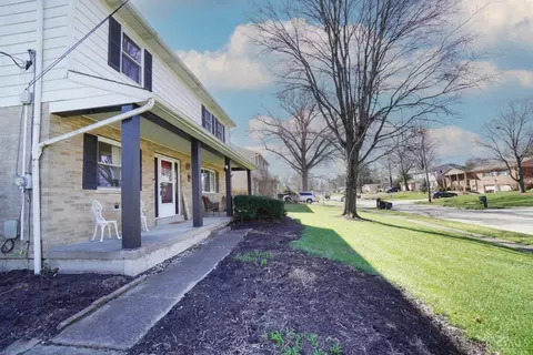 9282 Long Ln, Cincinnati, OH 45231 photo 3