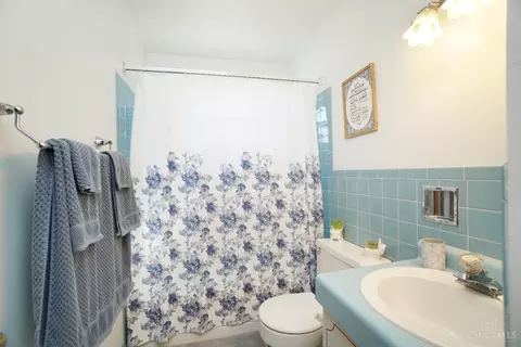 9282 Long Ln, Cincinnati, OH 45231 photo 27