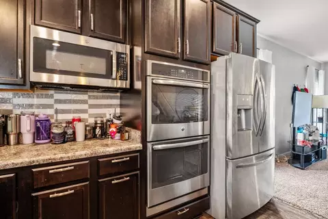 Kitchen - 10143 Arnold Dr, Woodlawn, OH 45215 photo 3 of 4