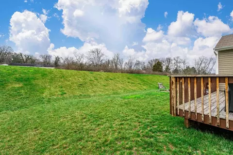 Exterior - 10143 Arnold Dr, Woodlawn, OH 45215 photo 1 of 4