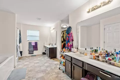 Other - 10143 Arnold Dr, Woodlawn, OH 45215 photo 6 of 9