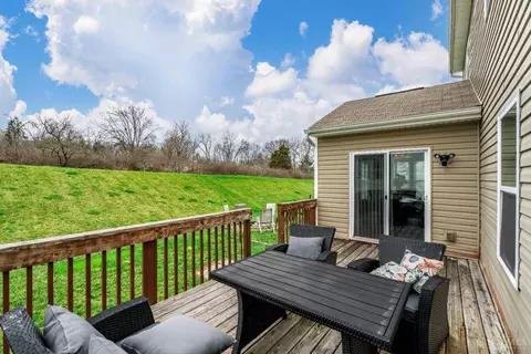 Exterior - 10143 Arnold Dr, Woodlawn, OH 45215 photo 4 of 4