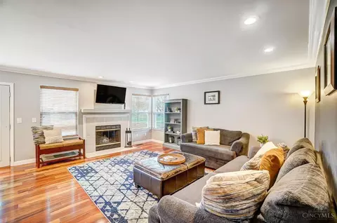 Living - 6717 Spring Arbor Dr, Mason, OH 45040 photo 4 of 5