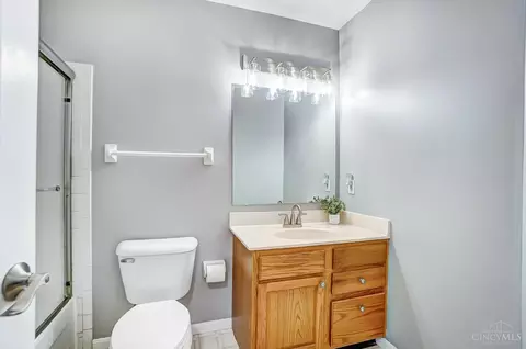 Bath - 6717 Spring Arbor Dr, Mason, OH 45040 photo 3 of 3