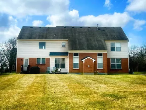 Exterior - 10970 Fallstone Dr, Springdale, OH 45246 photo 4 of 5