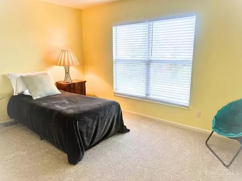 Bedroom - 10970 Fallstone Dr, Springdale, OH 45246 photo 4 of 4