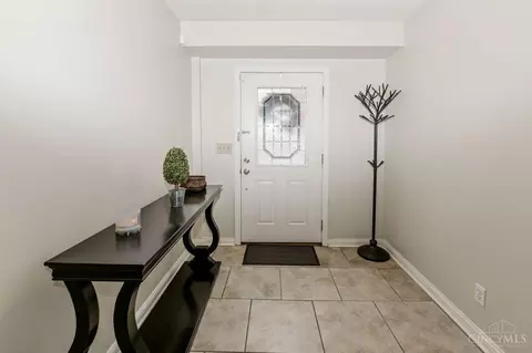 2676 Morrow Pl, Cincinnati, OH 45204 photo 9
