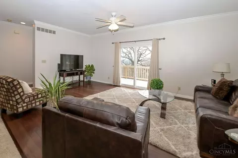 2676 Morrow Pl, Cincinnati, OH 45204 photo 2