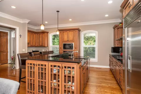 Kitchen - 367 Oregon St, Cincinnati, OH 45202 photo 1 of 5