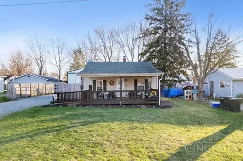 311 Walnut St, Blanchester, OH 45107 photo 3