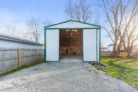 311 Walnut St, Blanchester, OH 45107 photo 32