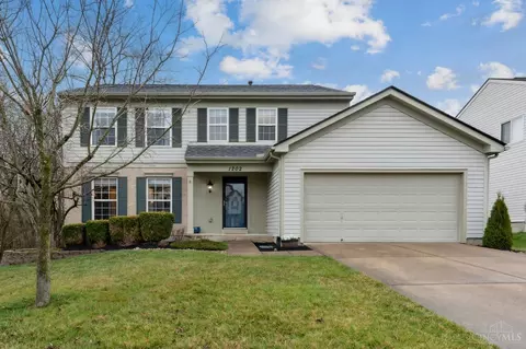 1202 Emery Ridge Dr, Batavia, OH 45103