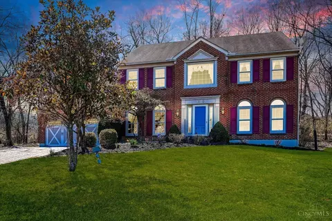 3523 Beekley Woods Dr, Sharonville, OH 45241