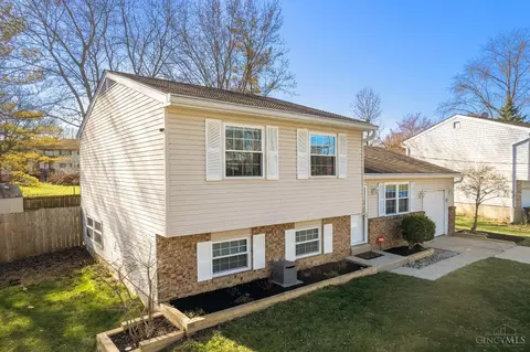 Exterior - 1585 Forester Dr, Cincinnati, OH 45240 photo 3 of 5