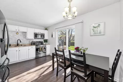 Dining - 1585 Forester Dr, Cincinnati, OH 45240 photo 2 of 2