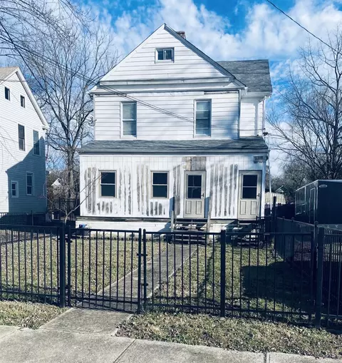 8440 Woodbine, Cincinnati, OH 45216