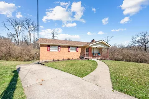 Exterior - 2872 Almester Dr, Cincinnati, OH 45211 photo 3 of 11
