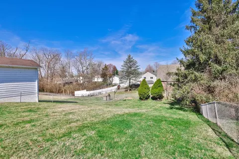 Exterior - 4092 Trebor Dr, Cincinnati, OH 45236 photo 7 of 10