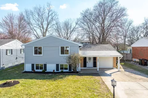 1031 Kemper Rd, Forest Park, OH 45240