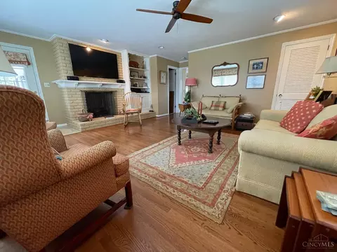8936 Sandymar Dr, Cincinnati, OH 45242 photo 5