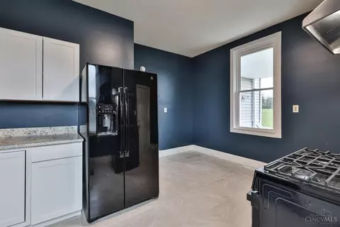 100 Voorhees St, Reading, OH 45215 photo 8