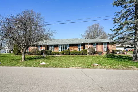 612 Blackburn Ave, Fairfield, OH 45014