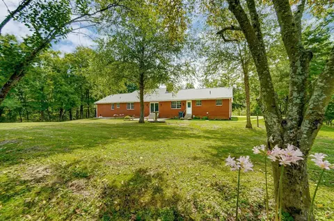 Exterior - 174 Apple Rd, Amelia, OH 45102 photo 10 of 18