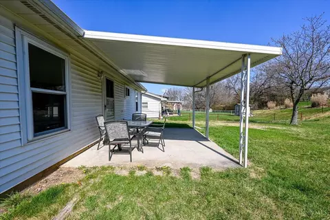 Exterior - 12042 Westerly Dr, Cincinnati, OH 45231 photo 4 of 7