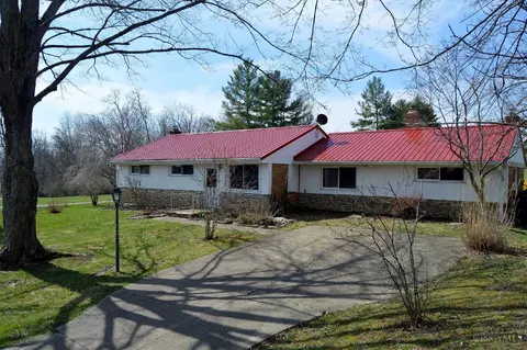 3759 Fulton Grove Rd, Cincinnati, OH 45245