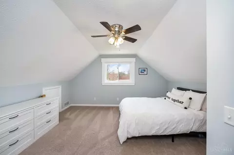 Bedroom - 8517 Wicklow Ave, Cincinnati, OH 45236 photo 1 of 4