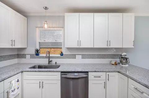 Kitchen - 8517 Wicklow Ave, Cincinnati, OH 45236 photo 2 of 3